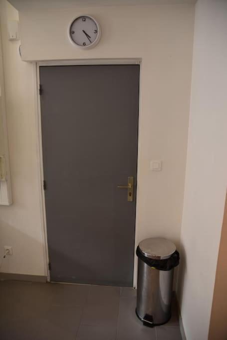 Studio 1 Proche Gare Et Centre Ville Амиен Екстериор снимка