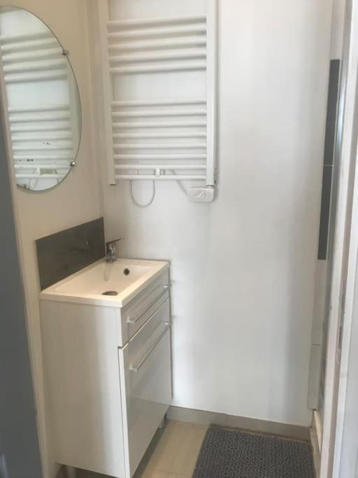 Studio 1 Proche Gare Et Centre Ville Амиен Екстериор снимка